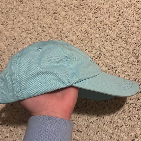 Tuber Island baseball cap - Picture 2 of 3